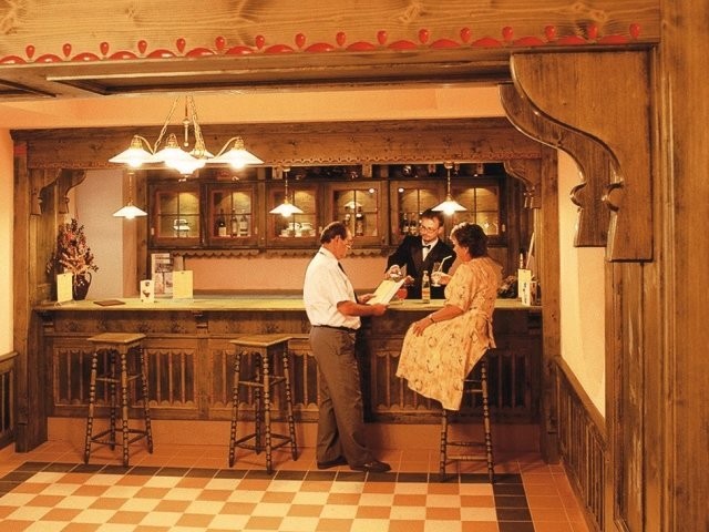 bar-yurkovichuv-dom Санатории в Лугачовице с лечением, цены