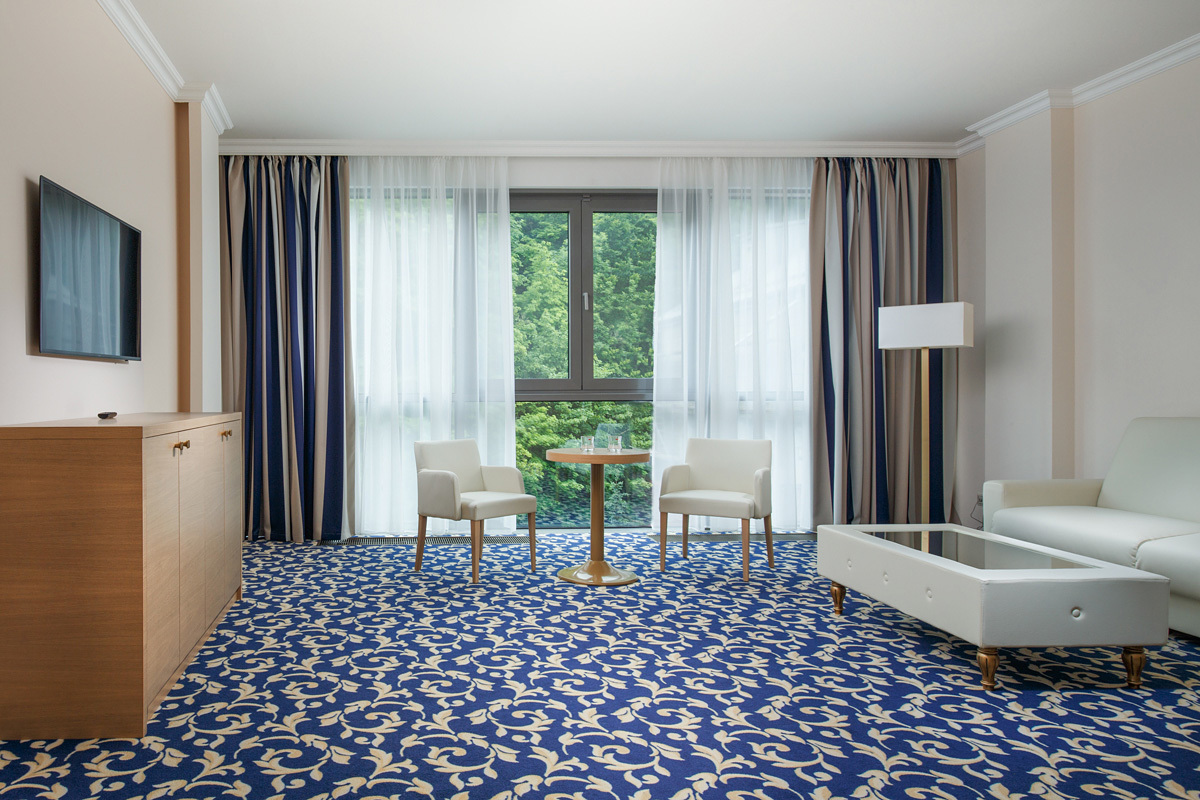 Номер suite de luxe в отеле Набоков Марианских Лазней