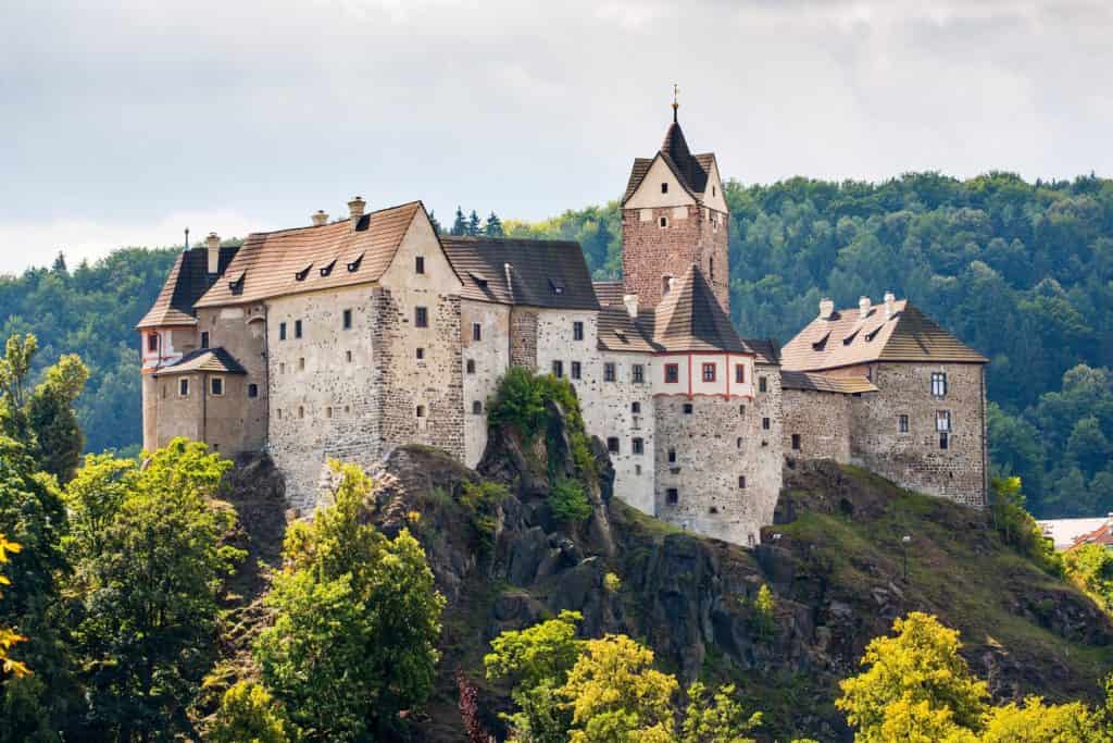 Замок Локет в Чехии фото 